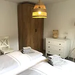 Sky & Homes Meeresrauschen I Boxspringbett, Strandnah, Direkt Am Leuchtturm, Eigener Eingang Апартаменты *