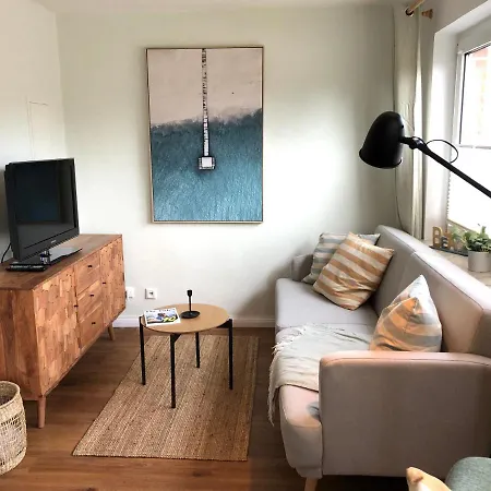 Appartement Sky & Homes Meeresrauschen I Boxspringbett, Strandnah, Direkt Am Leuchtturm, Eigener Eingang *
