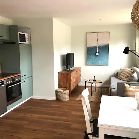 Sky & Spo Meeresrauschen I Boxspringbett, Strandnah, Direkt Am Leuchtturm, Eigener Eingang Apartment
