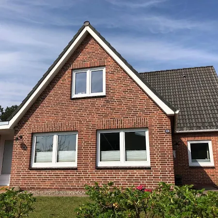 Lägenhet Sky & Homes Meeresrauschen I Boxspringbett, Strandnah, Direkt Am Leuchtturm, Eigener Eingang Böhl