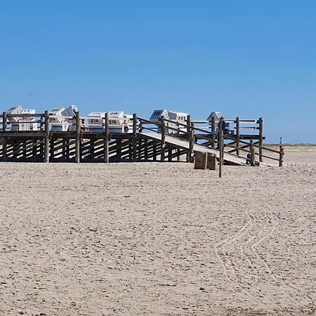 Sky & Homes Meeresrauschen I Boxspringbett, Strandnah, Direkt Am Leuchtturm, Eigener Eingang Апартаменты *