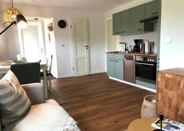 Sky & Homes Meeresrauschen I Boxspringbett, Strandnah, Direkt Am Leuchtturm, Eigener Eingang *